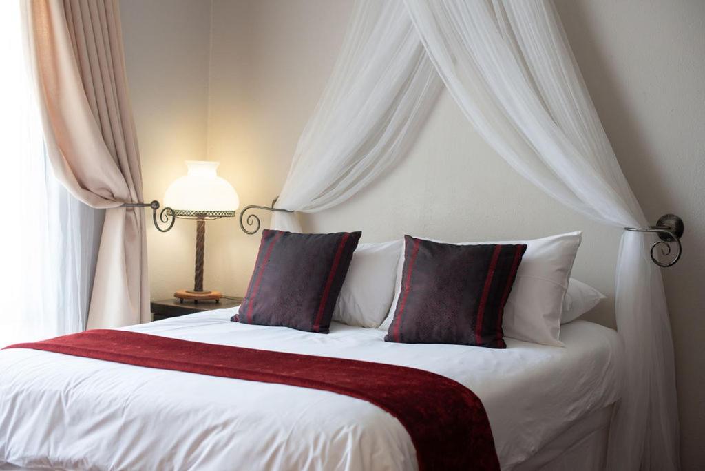 Micasa Sucasa Guesthouse Lephalale Dış mekan fotoğraf