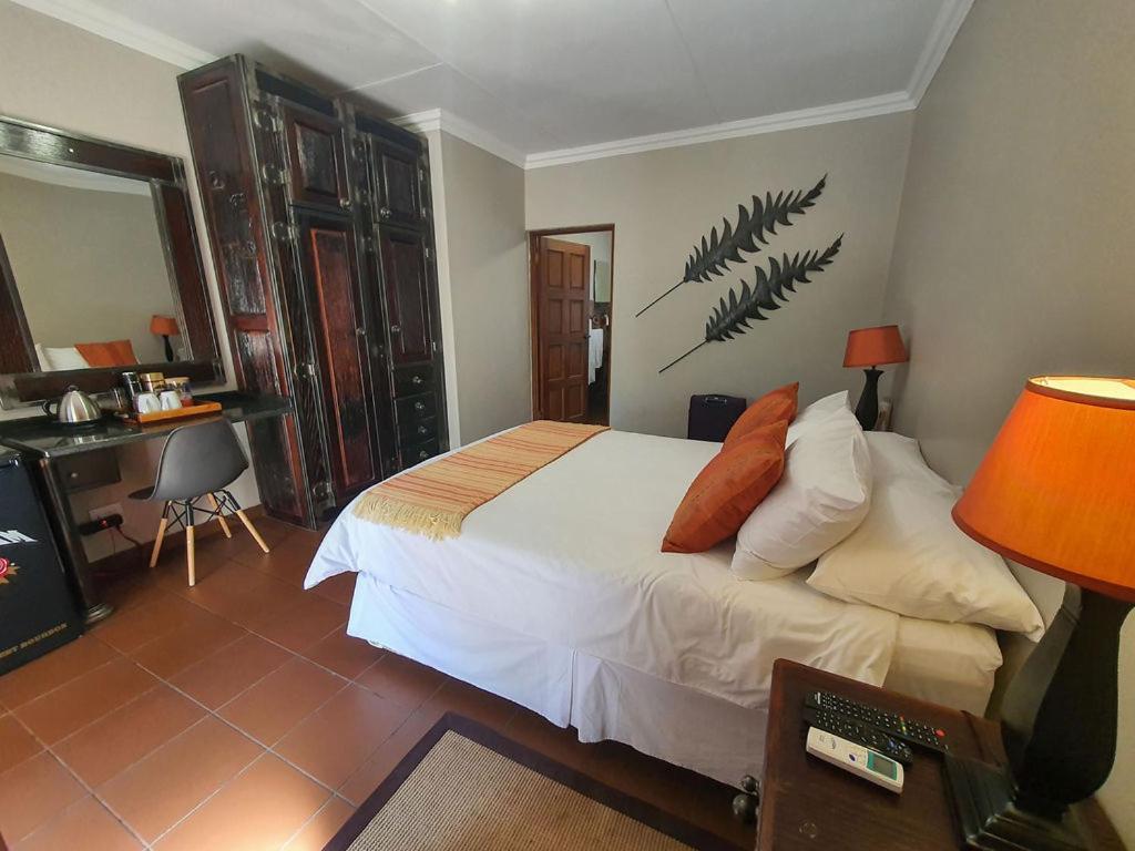 Micasa Sucasa Guesthouse Lephalale Dış mekan fotoğraf