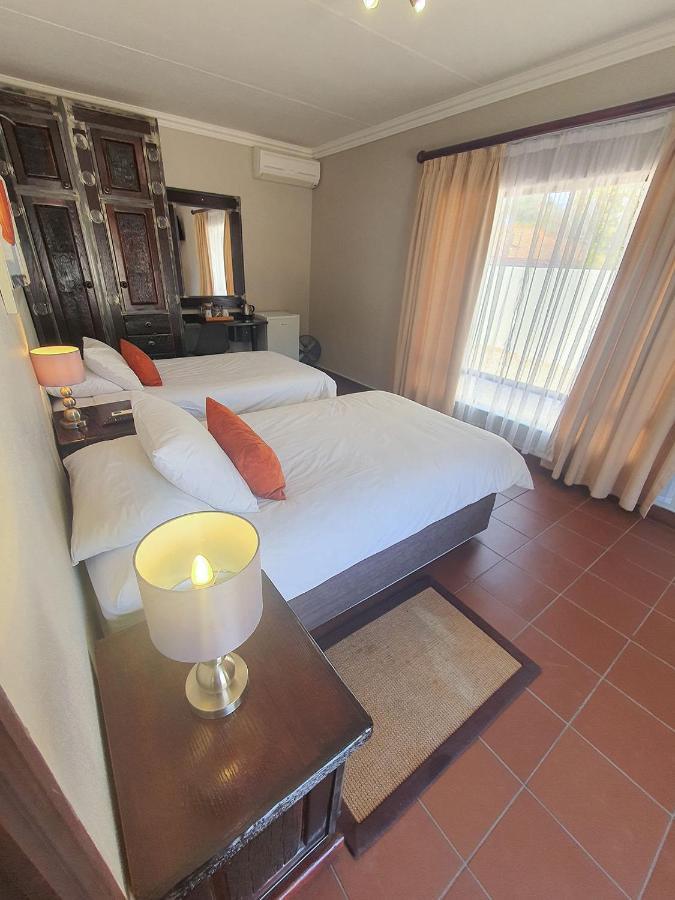 Micasa Sucasa Guesthouse Lephalale Dış mekan fotoğraf