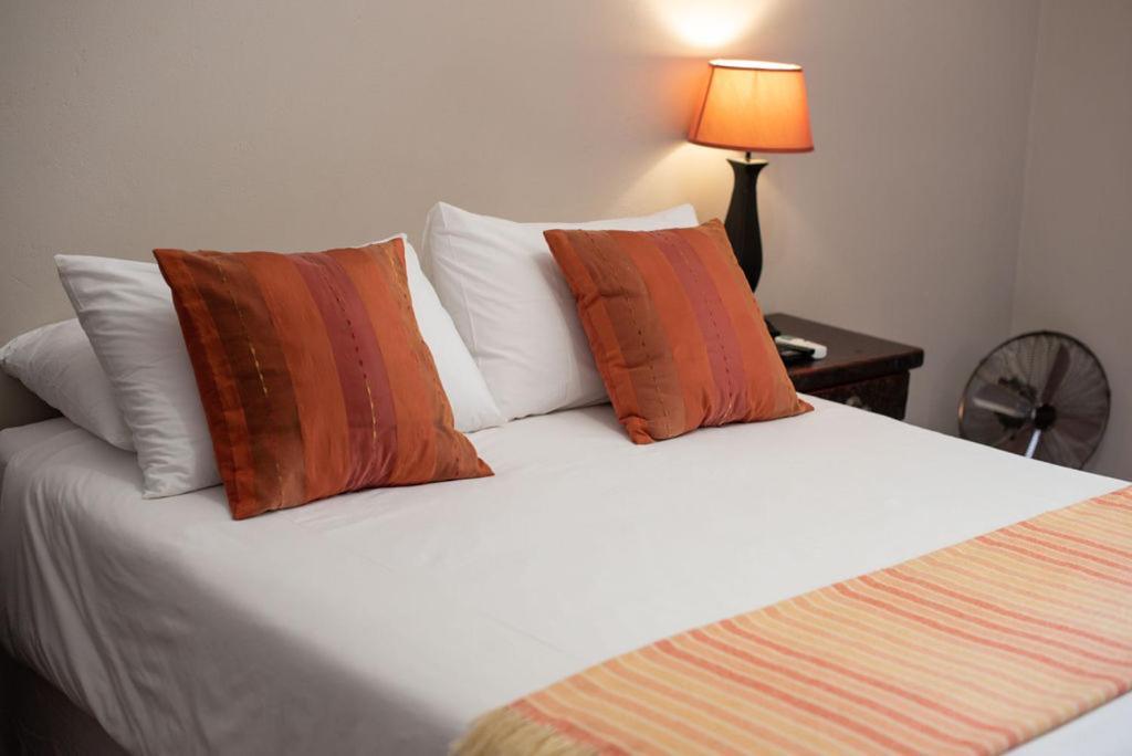 Micasa Sucasa Guesthouse Lephalale Dış mekan fotoğraf