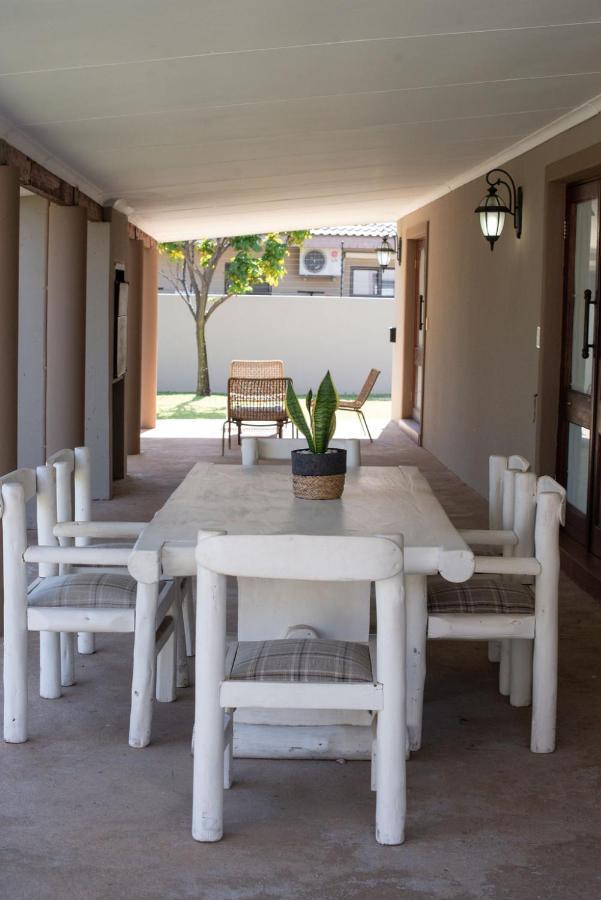 Micasa Sucasa Guesthouse Lephalale Dış mekan fotoğraf