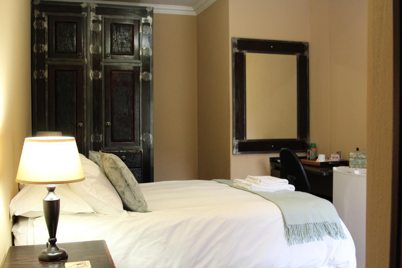 Micasa Sucasa Guesthouse Lephalale Dış mekan fotoğraf