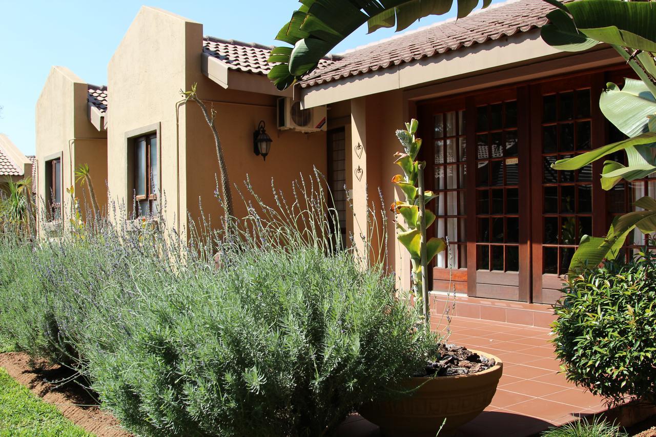 Micasa Sucasa Guesthouse Lephalale Dış mekan fotoğraf